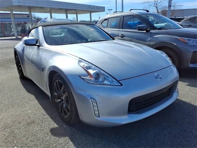 2017 Nissan 370Z Base