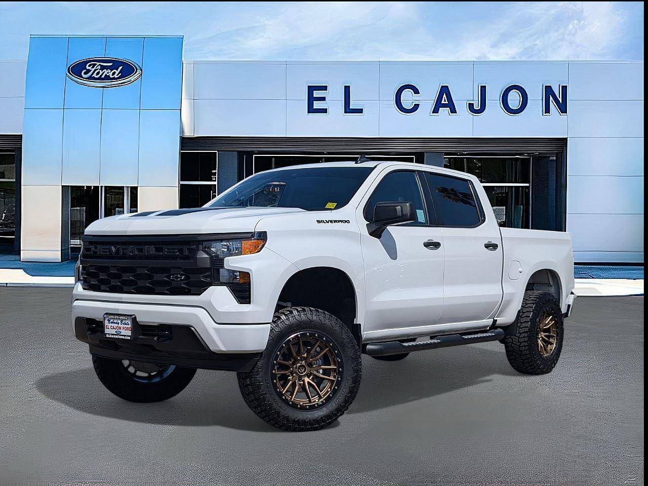 2023 Chevrolet Silverado 1500 Custom — Pickup Truck — 20,033 mi — El Cajon, CA