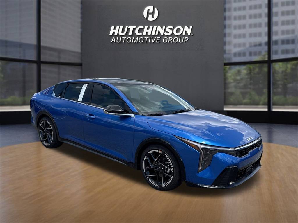 2025 Kia K4 GT-Line