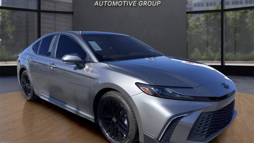 2025 Toyota Camry SE — Sedan — 4,192 mi — Albany, GA
