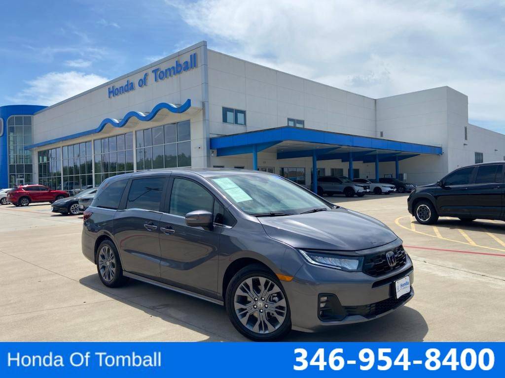 2025 Honda Odyssey Touring — Minivan — 1,750 mi — Tomball, TX