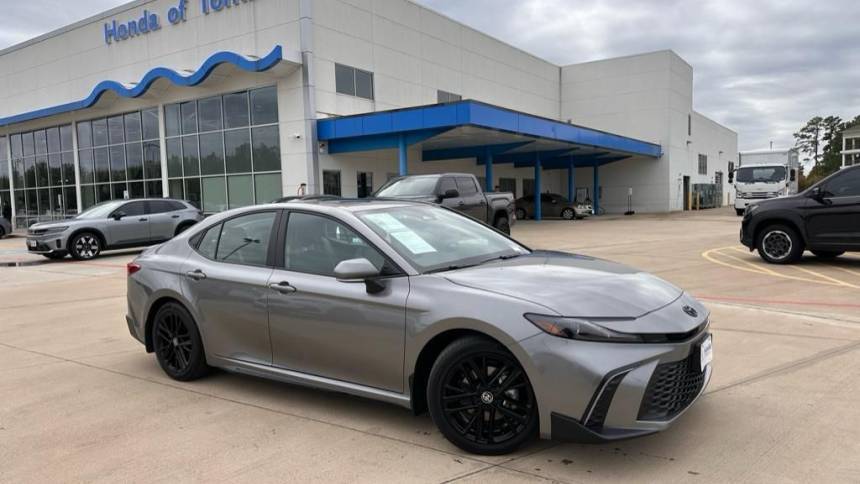 2025 Toyota Camry SE — Sedan — 620 mi — Tomball, TX