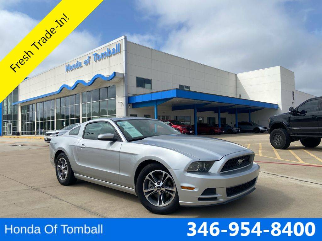 2013 Ford Mustang V6 Premium — Coupe — 113,238 mi — Tomball, TX