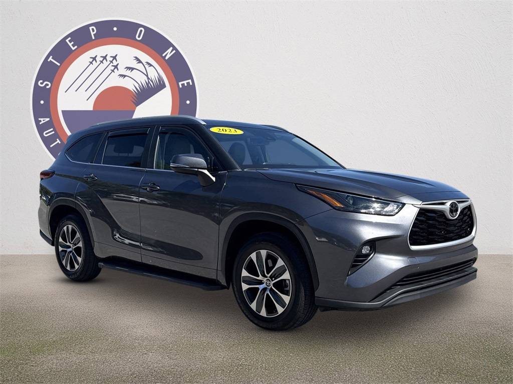 2023 Toyota Highlander L — SUV — 8,143 mi — Pensacola, FL