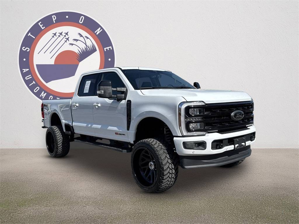2024 Ford Super Duty F-350 LARIAT — Pickup Truck — 24,219 mi — Pensacola, FL