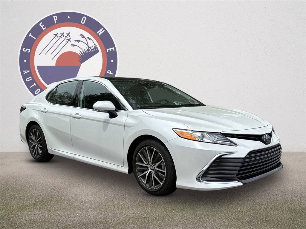 2024 Toyota Camry XLE V6 — Sedan — 3,800 mi — Pensacola, FL