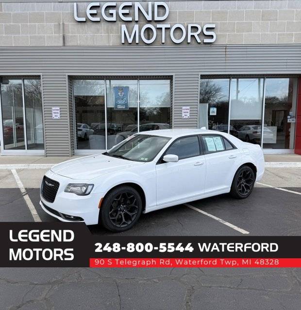 2019 Chrysler 300 S — Sedan — 133,617 mi — Waterford, MI