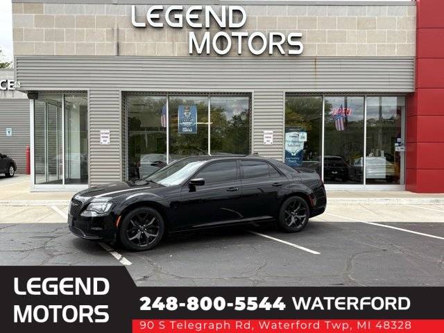 2021 Chrysler 300 Touring — Sedan — 69,304 mi — Waterford, MI