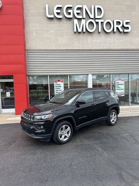 2024 Jeep Compass Latitude — SUV — 22,375 mi — Waterford, MI