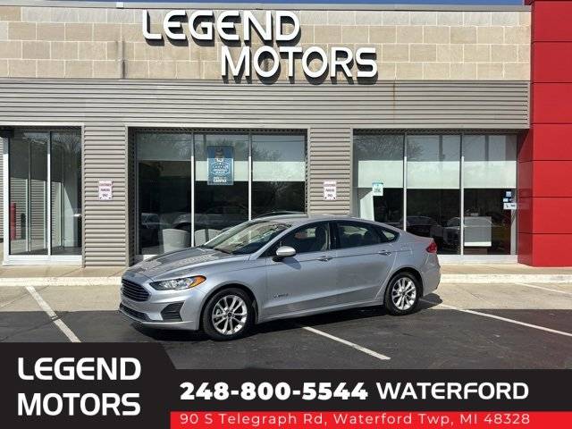 2019 Ford Fusion Hybrid SE — Sedan — 115,510 mi — Waterford, MI