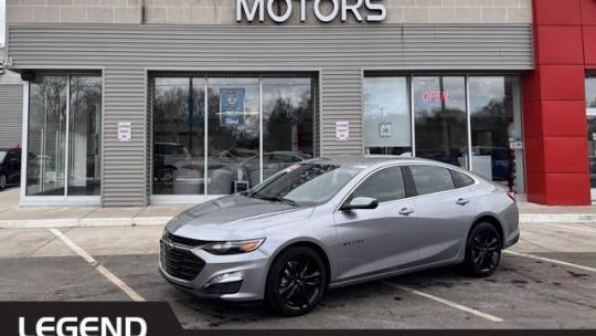 2024 Chevrolet Malibu LT — Sedan — 1,882 mi — Waterford, MI