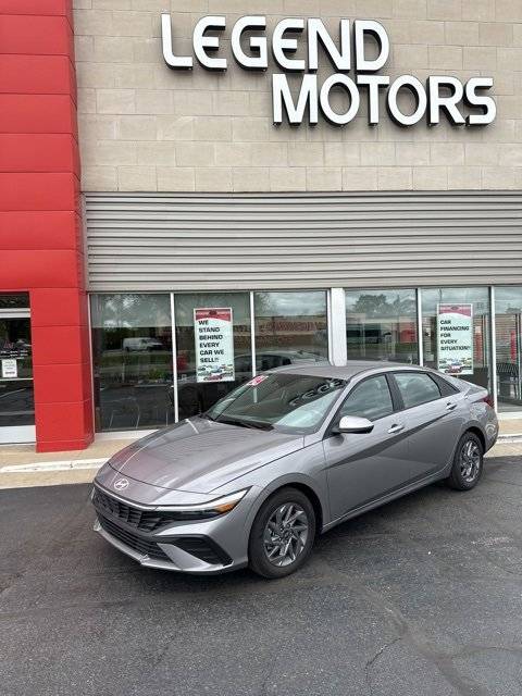2024 Hyundai Elantra SEL — Sedan — 3,566 mi — Waterford, MI