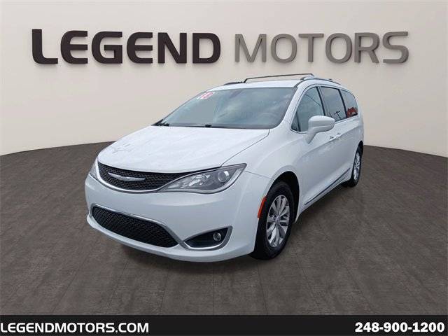 2018 Chrysler Pacifica Touring L — Minivan — 125,649 mi — Waterford, MI