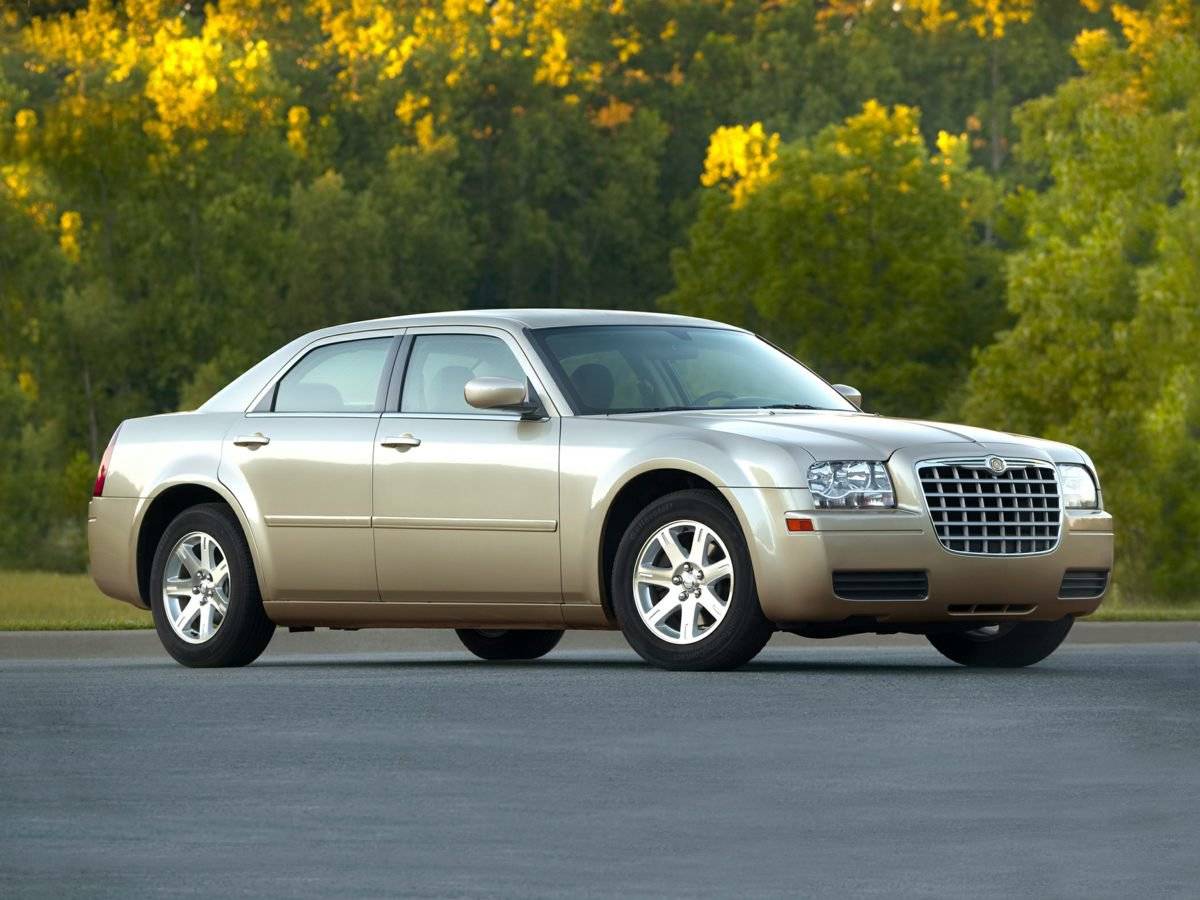2008 Chrysler 300 Touring — Sedan — 92,428 mi — Waterford, MI