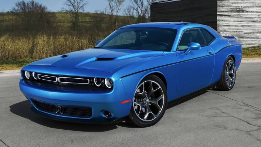 2015 Dodge Challenger SXT — Coupe — 88,904 mi — Waterford, MI