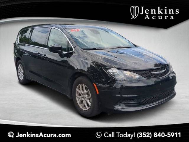 2023 Chrysler Voyager LX — Minivan — 67,706 mi — Ocala, FL