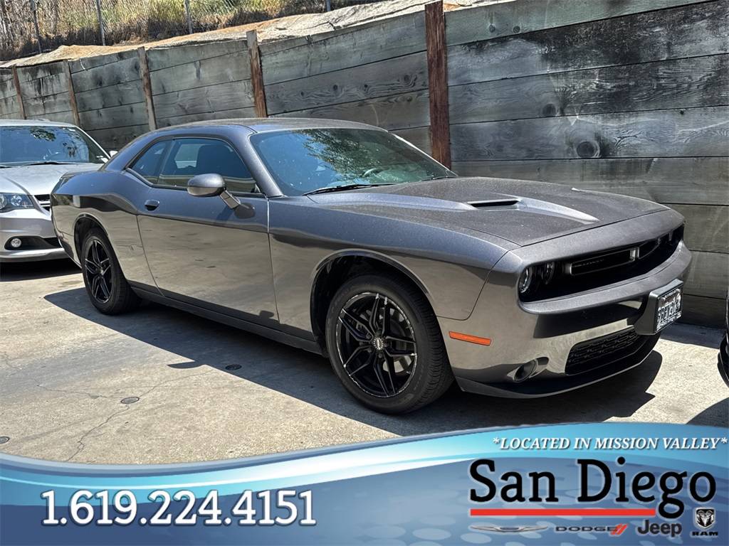 2022 Dodge Challenger SXT — Coupe — 32,891 mi — San Diego, CA