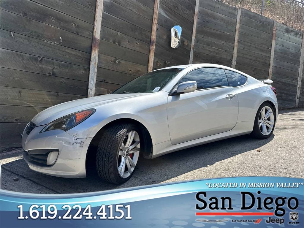 2010 Hyundai Genesis Coupe 3.8 Track — Coupe — 136,716 mi — San Diego, CA