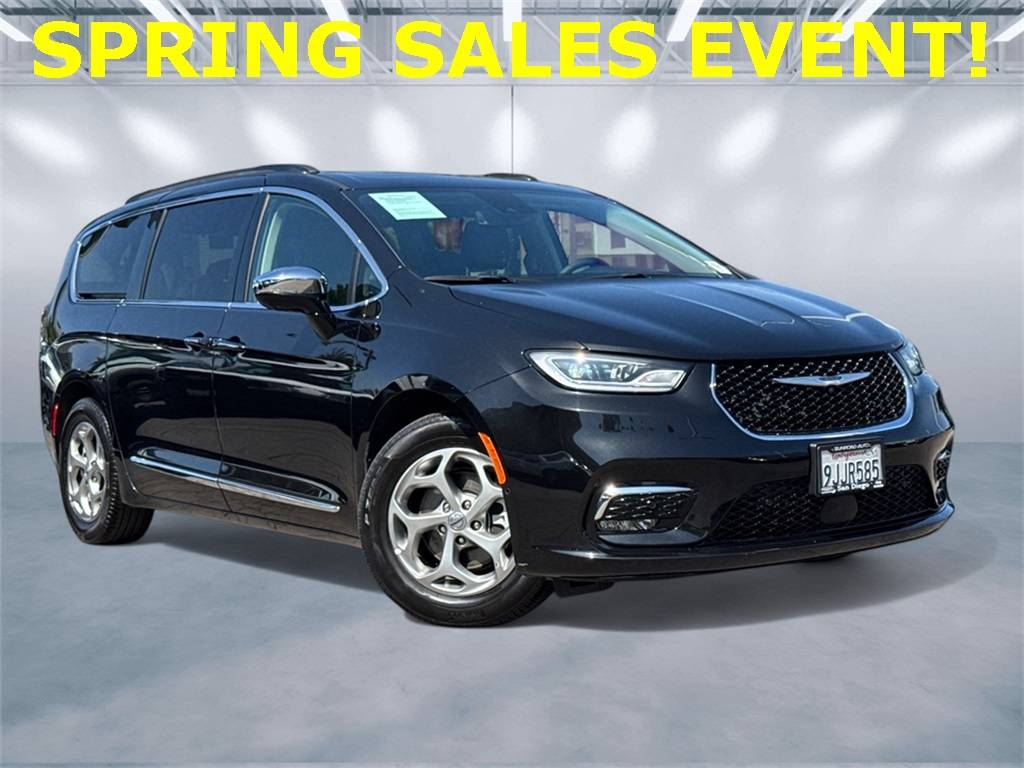 2023 Chrysler Pacifica Limited — Minivan — 11,359 mi — San Diego, CA