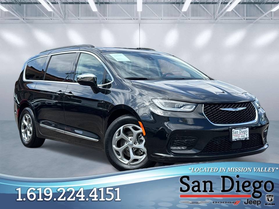 2022 Chrysler Pacifica Limited — Minivan — 61,458 mi — San Diego, CA