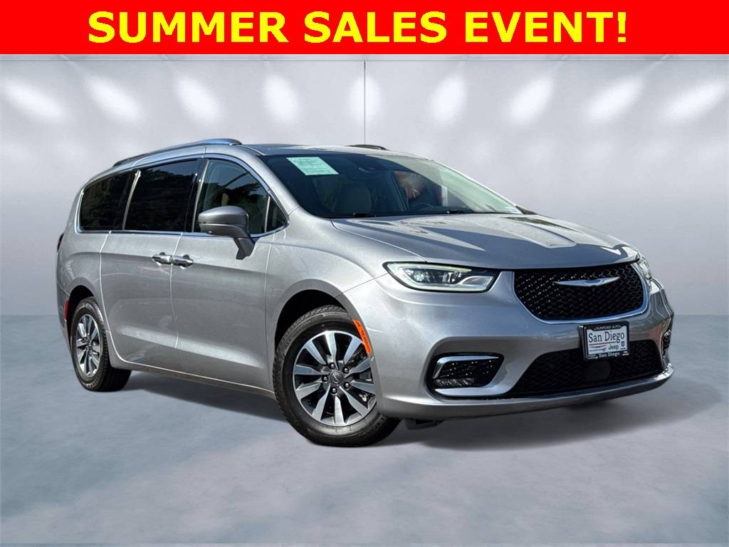 2021 Chrysler Pacifica Hybrid Touring L — Minivan — 63,385 mi — San Diego, CA