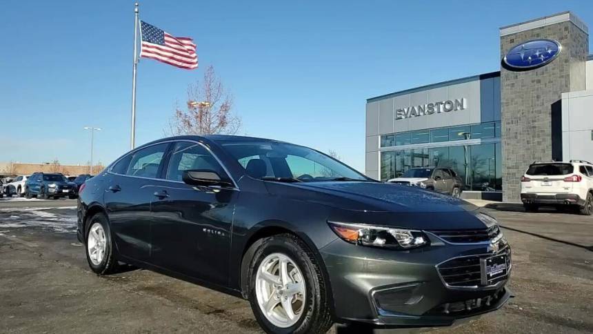 2017 Chevrolet Malibu LS — Sedan — 31,895 mi — Skokie, IL
