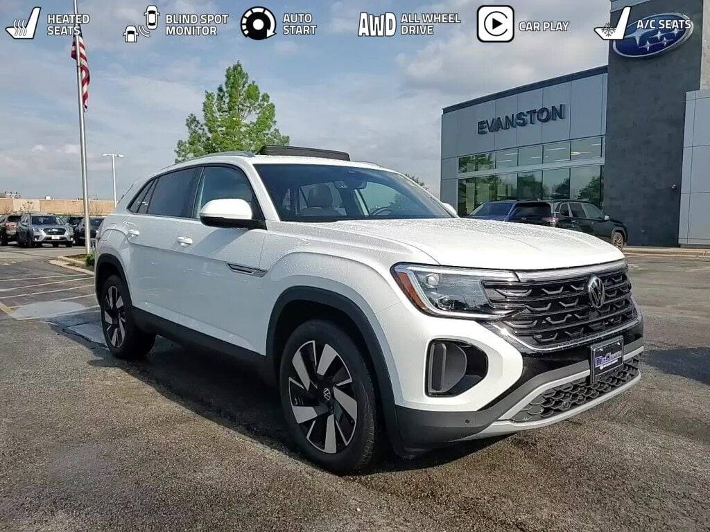 2025 Volkswagen Atlas Cross Sport SE with Technology — SUV — 3,176 mi — Skokie, IL