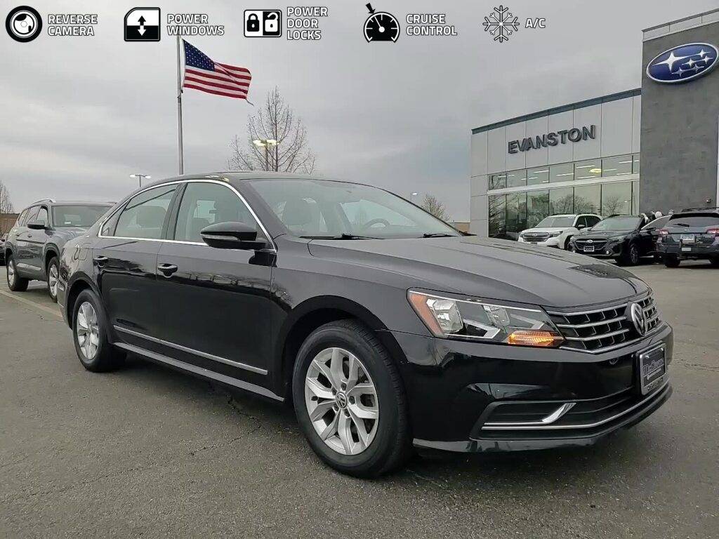 2017 Volkswagen Passat 1.8T S — Sedan — 82,308 mi — Skokie, IL