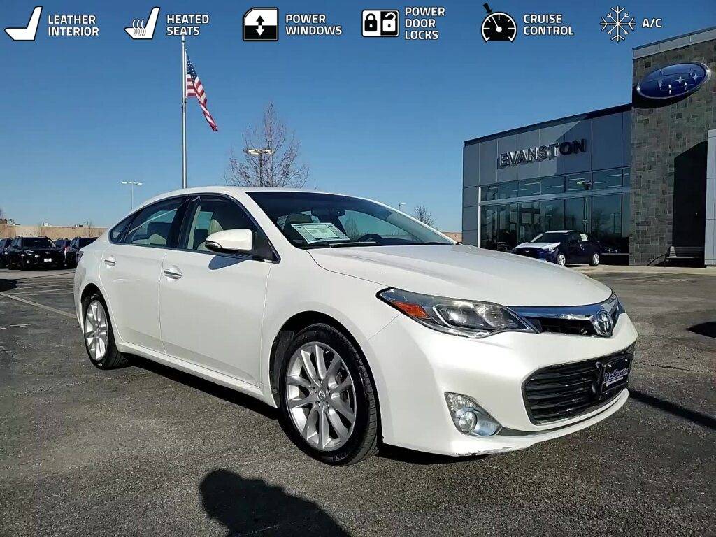 2015 Toyota Avalon XLE — Sedan — 54,237 mi — Skokie, IL