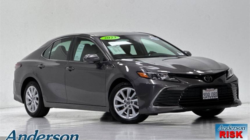 2023 Toyota Camry LE — Sedan — 15,012 mi — Palo Alto, CA