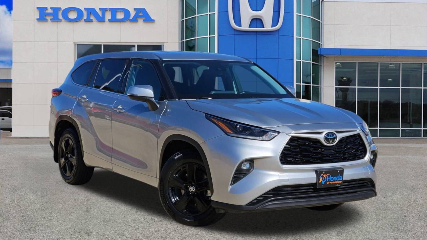 2021 Toyota Highlander LE — SUV — 68,941 mi — Weatherford, TX