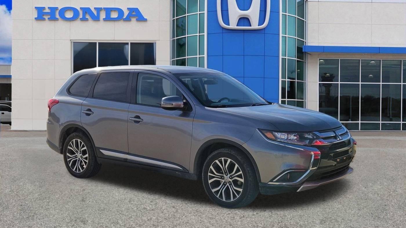 2018 Mitsubishi Outlander LE — SUV — 79,585 mi — Weatherford, TX