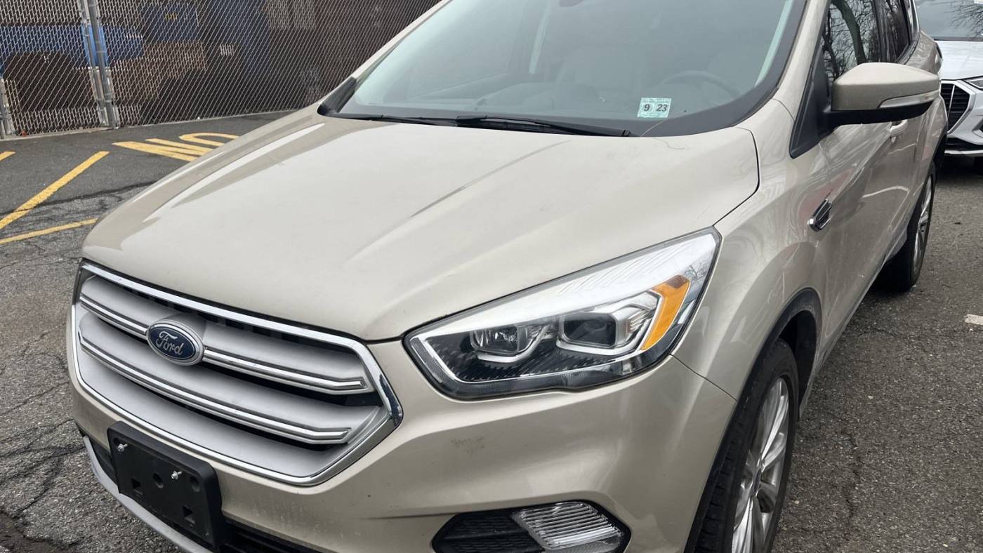 2018 Ford Escape Titanium — SUV — 60,367 mi — Flemington, NJ