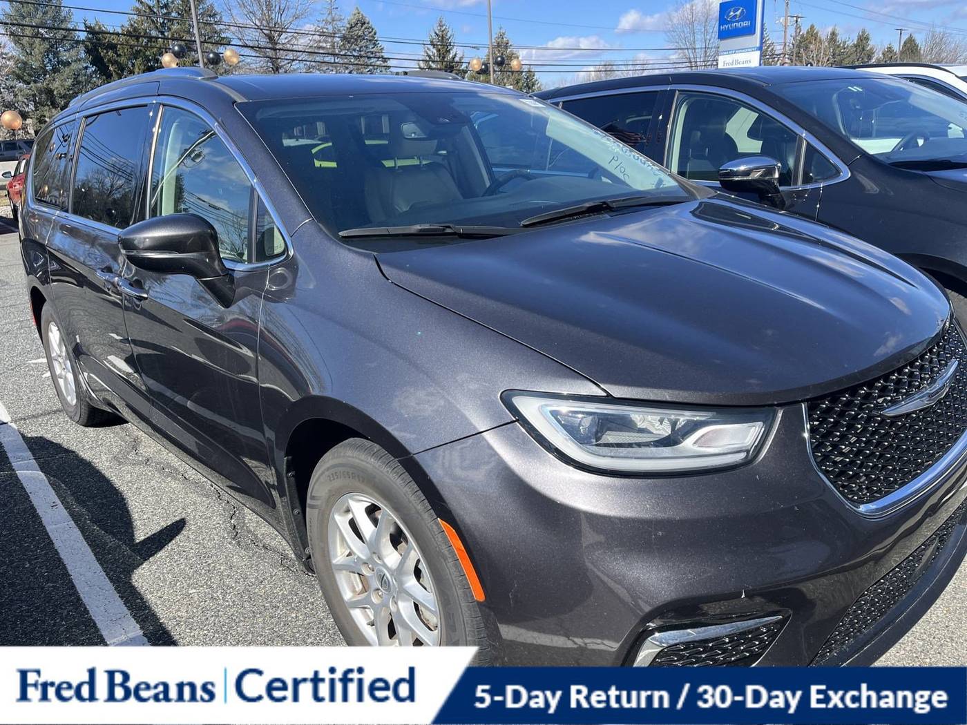 2021 Chrysler Pacifica Touring L — Minivan — 60,944 mi — Flemington, NJ