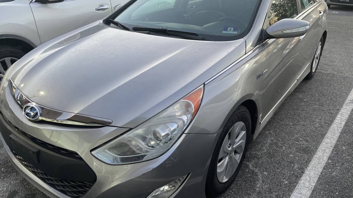 2013 Hyundai Sonata Hybrid Base — Sedan — 99,360 mi — Flemington, NJ