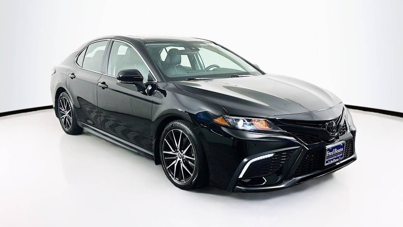 2023 Toyota Camry SE — Sedan — 16,591 mi — Flemington, NJ