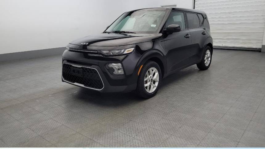 2022 Kia Soul LX — Hatchback — 30,550 mi — Woodbridge, VA