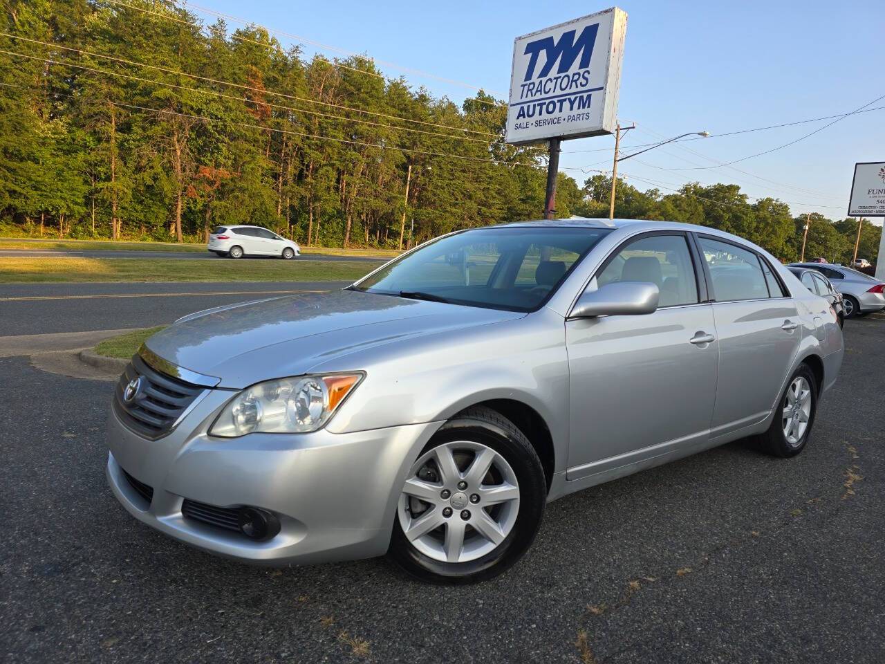 2008 Toyota Avalon XL — Sedan — 156,894 mi — Fredericksburg, VA