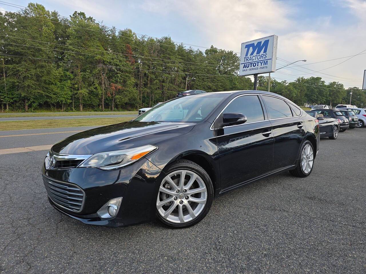 2013 Toyota Avalon Limited — Sedan — 132,230 mi — Fredericksburg, VA
