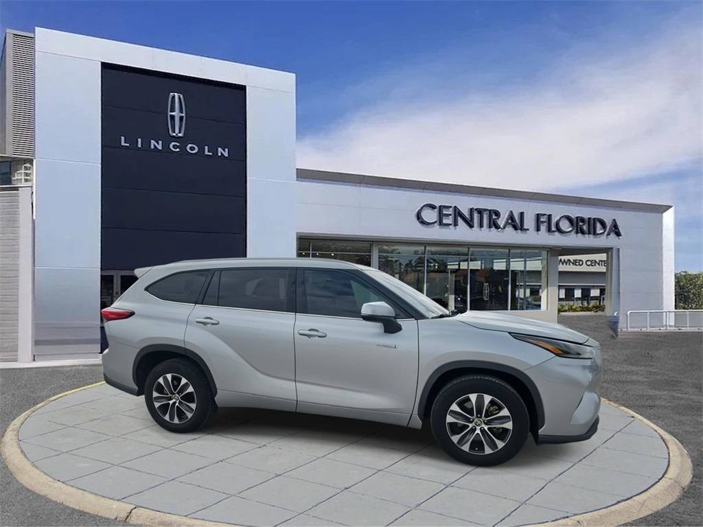 2021 Toyota Highlander Hybrid XLE — SUV — 74,669 mi — Orlando, FL