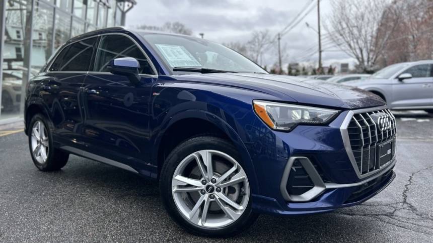 2022 Audi Q3 quattro S line Premium 45 TFSI