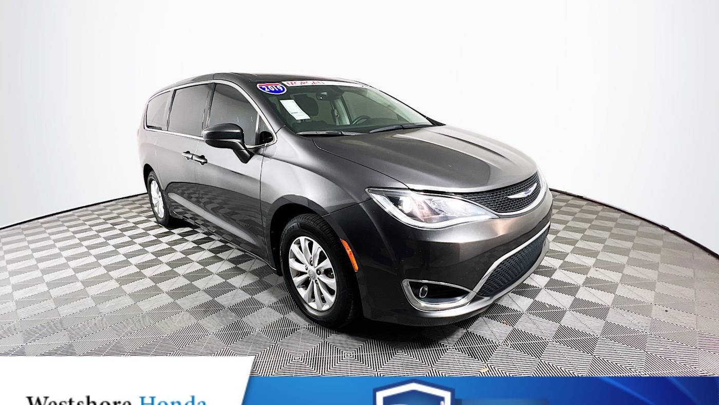 2019 Chrysler Pacifica Touring Plus — Minivan — 58,377 mi — Tampa, FL