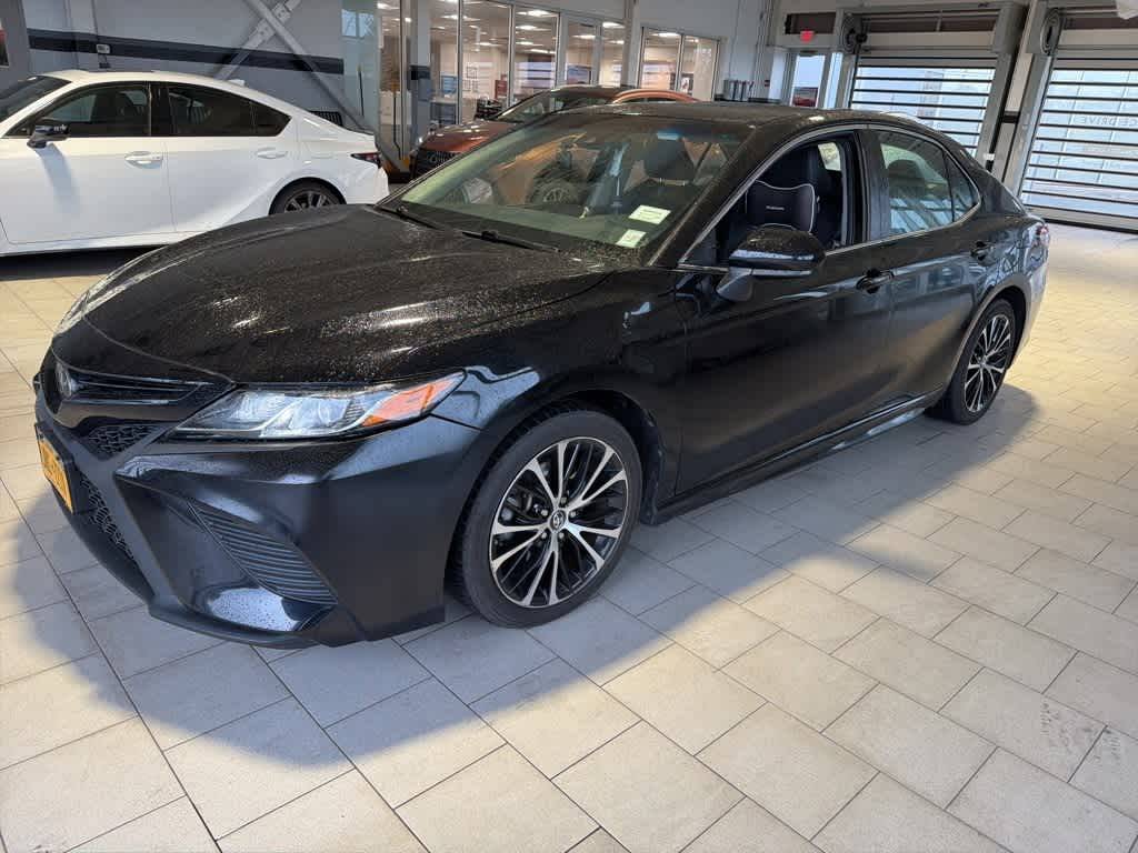 2018 Toyota Camry SE — Sedan — 59,987 mi — Middletown, NY