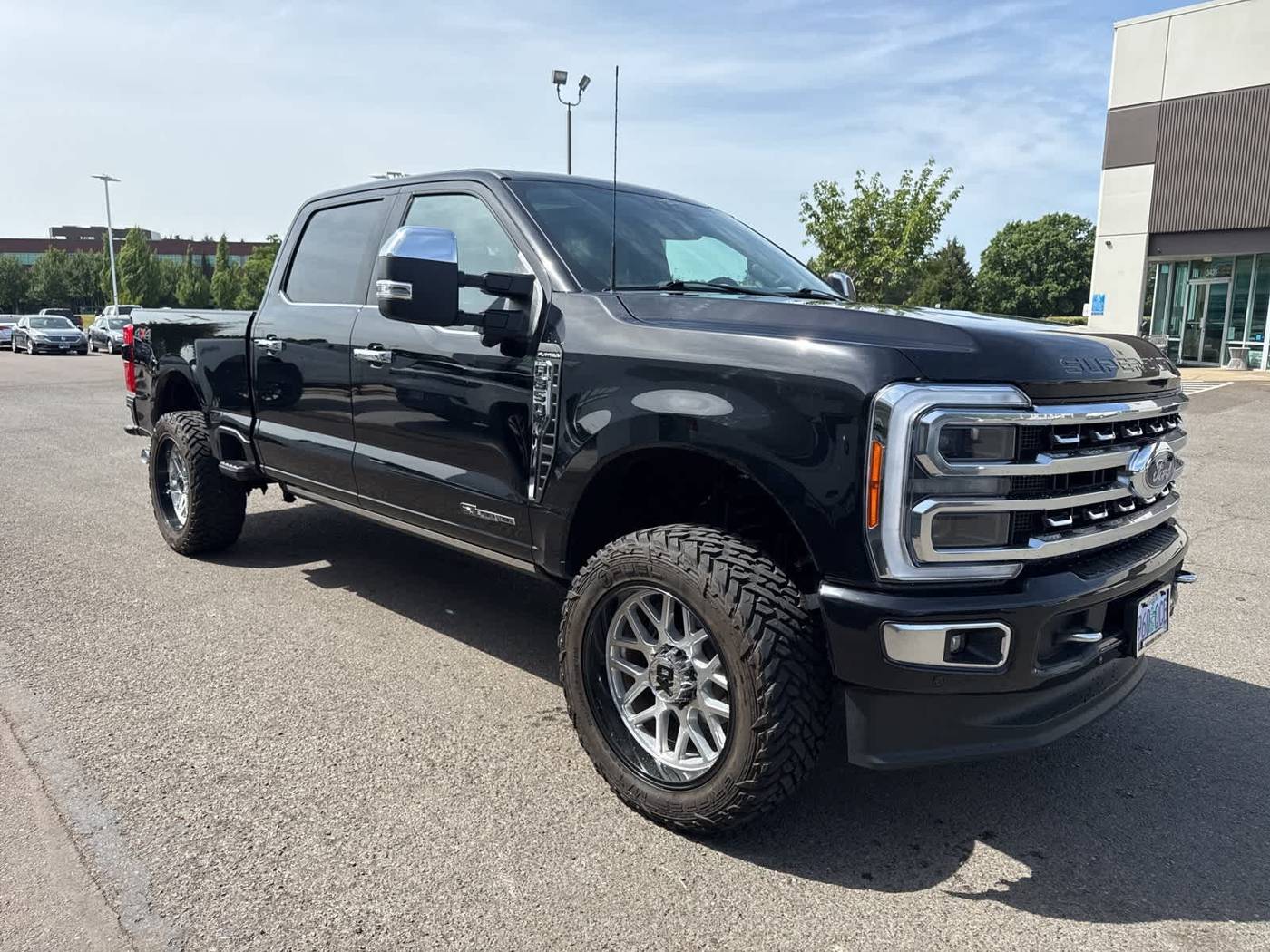 2023 Ford Super Duty F-350 Platinum — Pickup Truck — 11,243 mi — Salem, OR