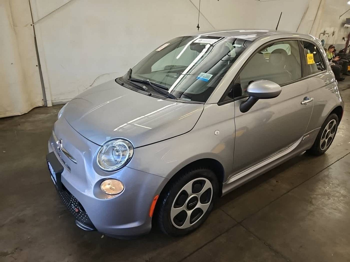 2018 FIAT 500e Base — Hatchback — 10,443 mi — Salem, OR
