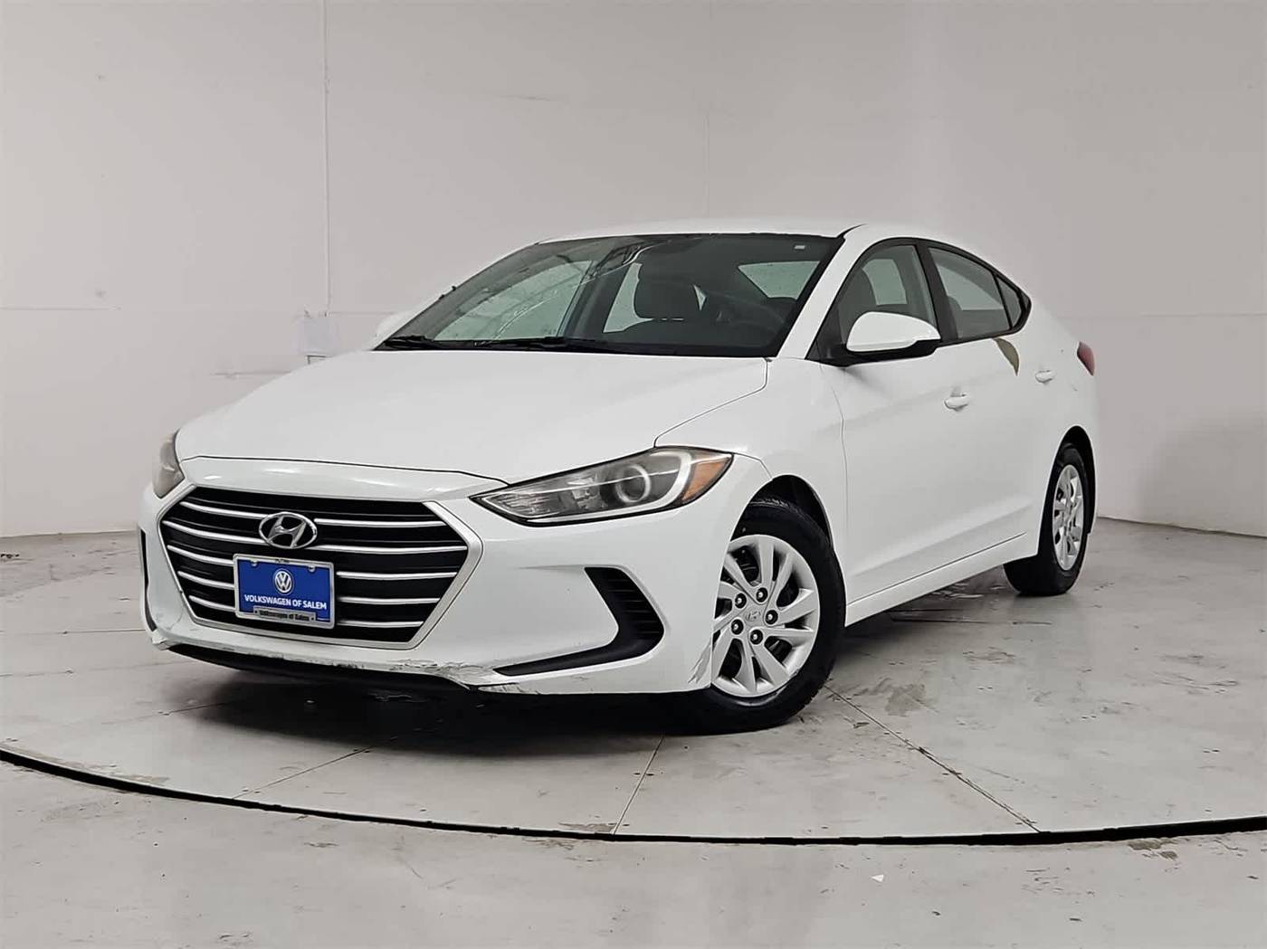 2017 Hyundai Elantra SE — Sedan — 84,000 mi — Salem, OR