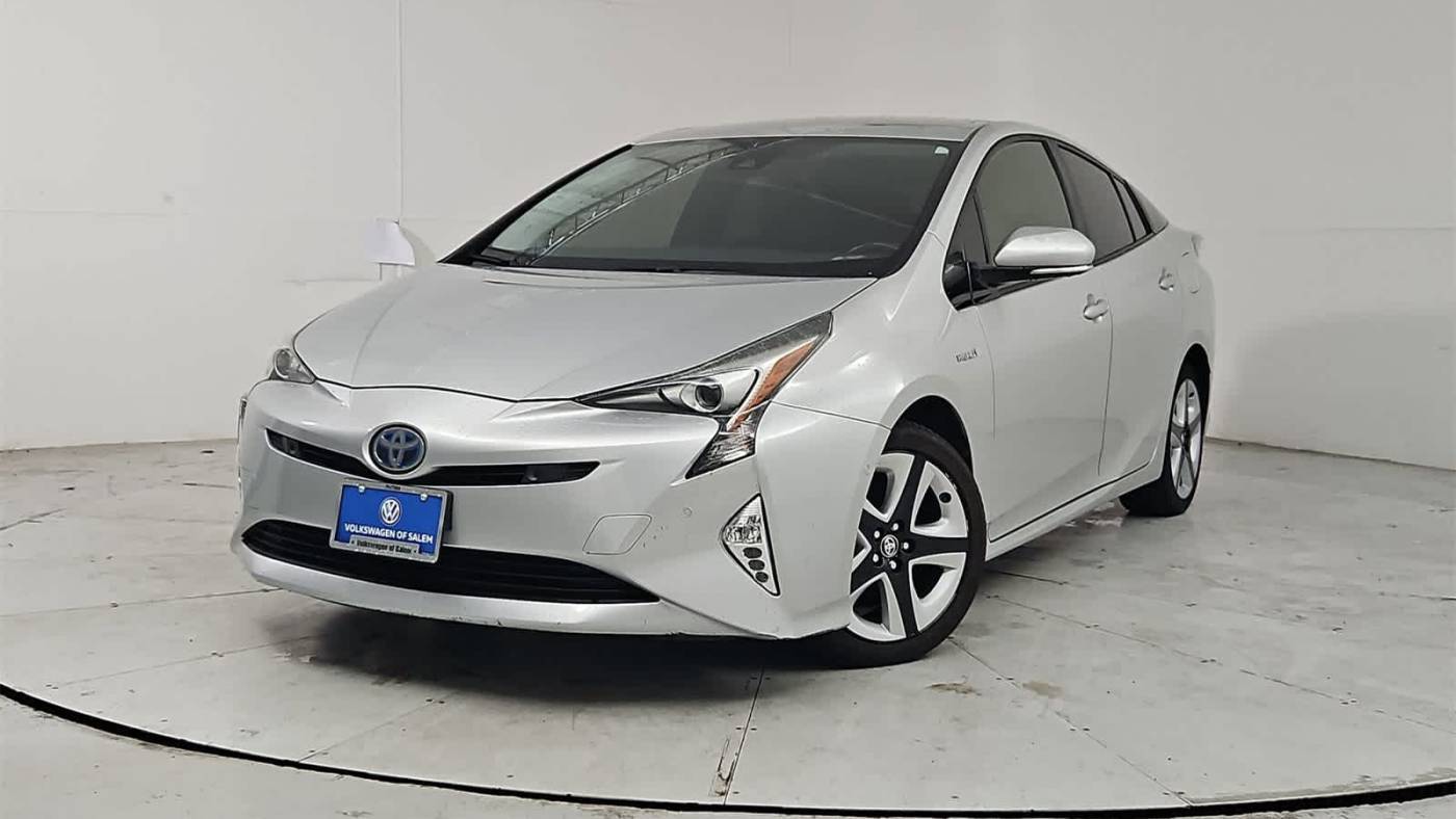 2017 Toyota Prius Three Touring — Hatchback — 75,813 mi — Salem, OR