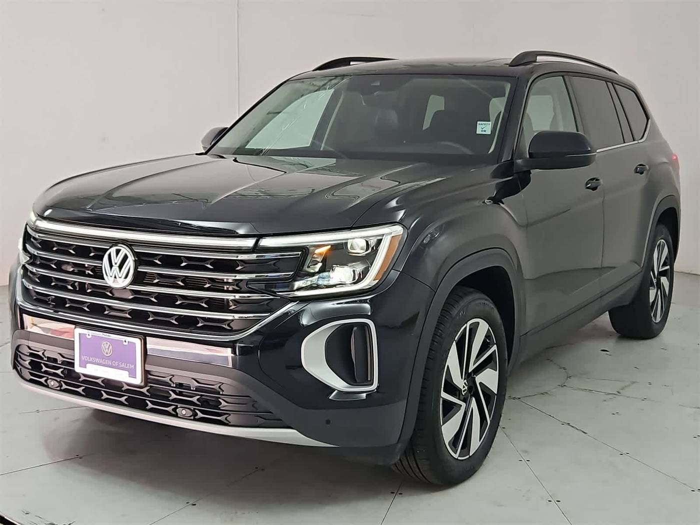 2024 Volkswagen Atlas SE with Technology — SUV — 12,687 mi — Salem, OR