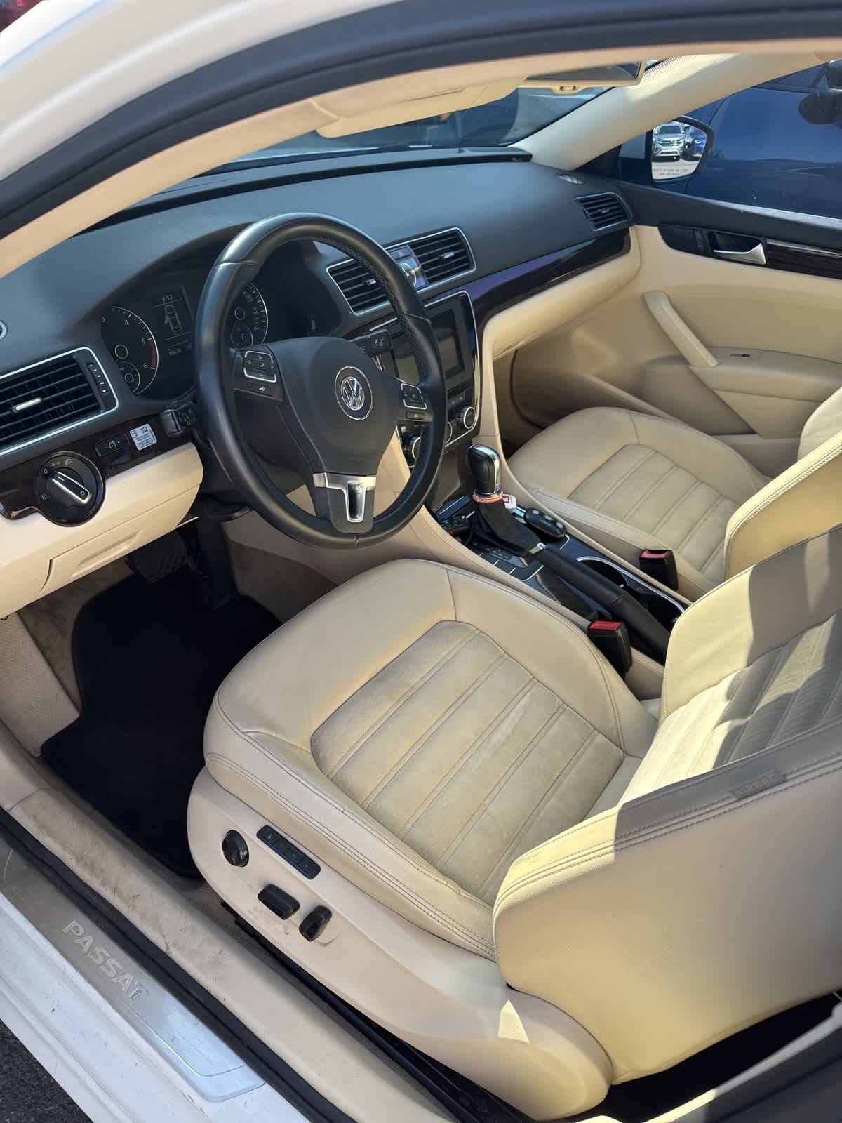 2014 Volkswagen Passat TDI SEL Premium — Sedan — 90,636 mi — Salem, OR
