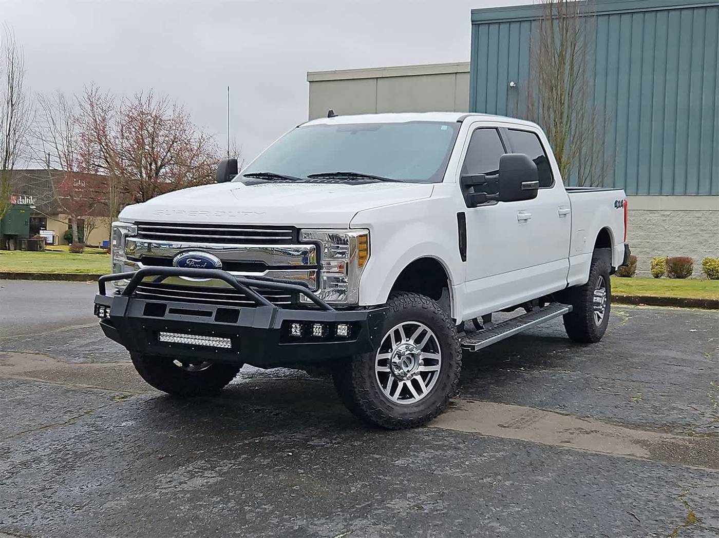 2019 Ford Super Duty F-350 Lariat — Pickup Truck — 138,312 mi — Salem, OR